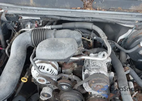 2008 Chevrolet Silverado 1500 Work Truck from USA, damaged, VIN 1GCEC14X68Z332459